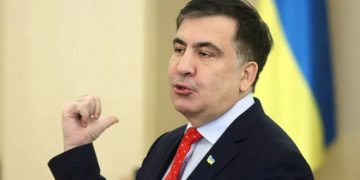 Саакашвили обратился к реальному бизнесу без олигархов