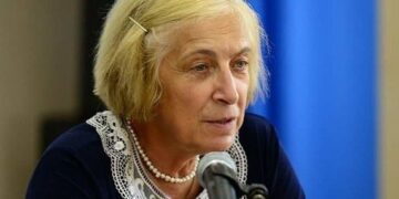 ПРОИСХОДИТ ИСКУССТВЕННОЕ ПСИХИЧЕСКОЕ ЗАРАЖЕНИЕ ОБЩЕСТВА