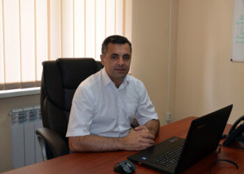 Мы грабим людей с улыбкой на лице