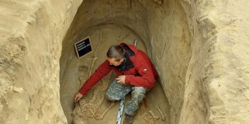 Кандидат исторических наук нашел яму со скифским воином