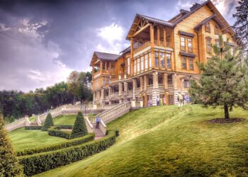 Выбрось ГОЛОС в УРНУ!