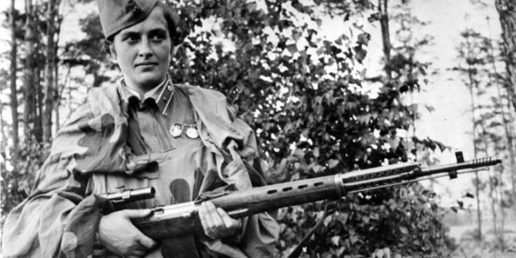 Людмила Павличенко — о снайперах Отечественной (1973)