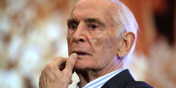 Воспоминания Василия Ланового в 2015м