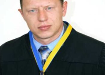 «Судья» запорожской апелешки Поляков коронабесит