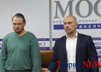 Стремоусов обвиняет своих сотрудников в алкоголизме