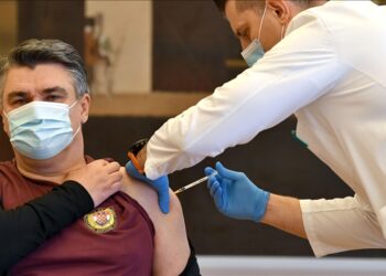 Президент Хорватии разоблачает факцинацию