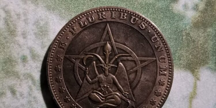 Символика доллара 1881 года